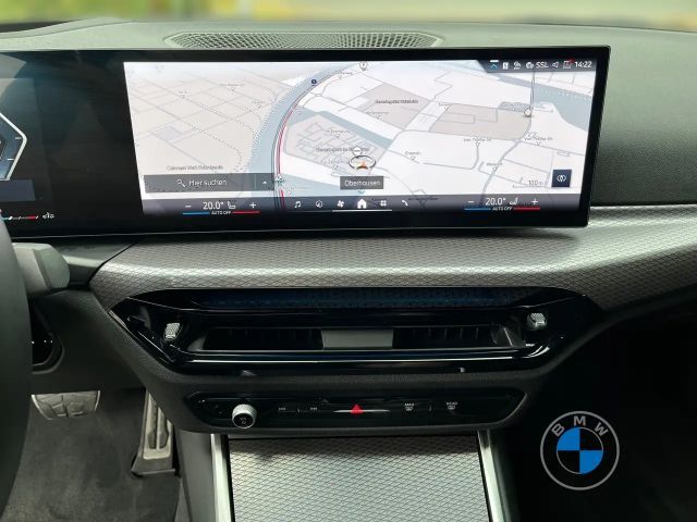 BMW 320 320d M-Sport Sedan