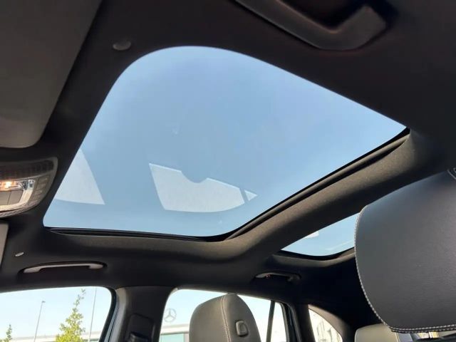 Mercedes-Benz GLA 250 4MATIC Progressive