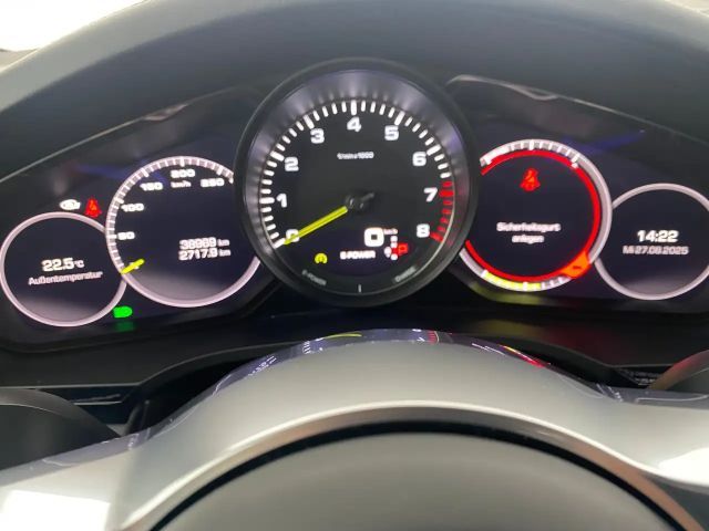 Porsche Cayenne E-Hybrid