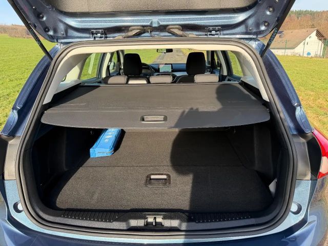 Ford Focus Cool & Connect Wagon