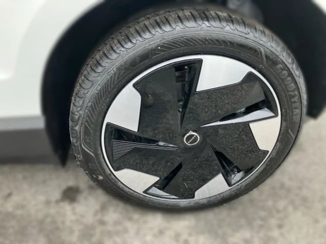 Volvo EX30 Extended range Plus Single motor