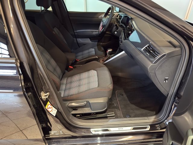 Volkswagen Polo 2.0 TSI DSG