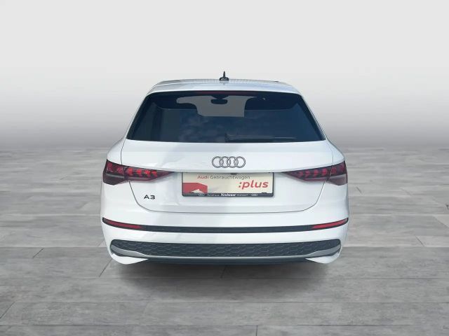 Audi A3 30 TFSI Sedan
