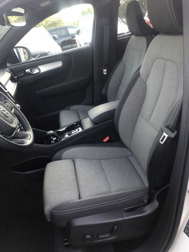 Volvo XC40 Dark Plus