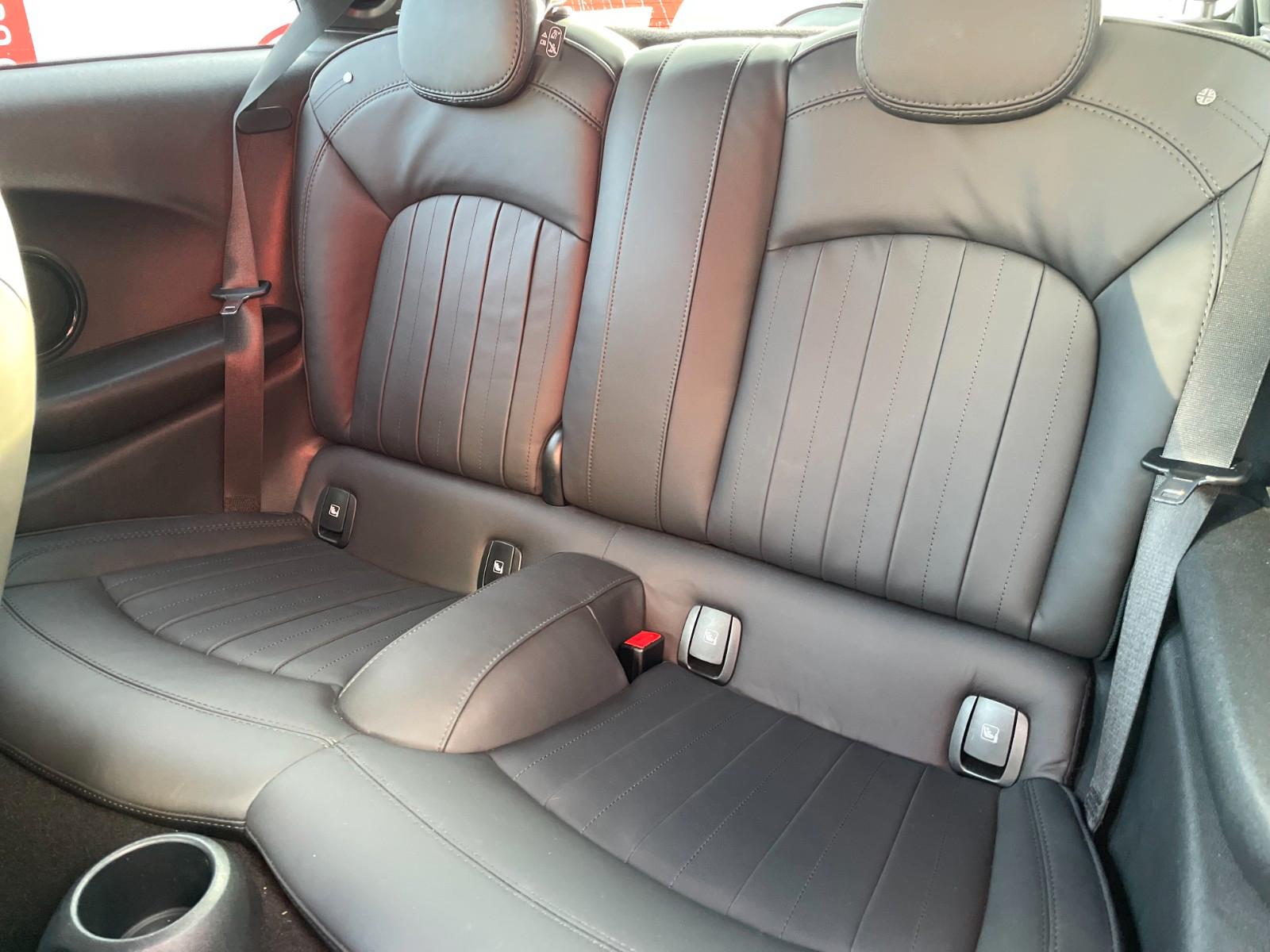 MINI Cooper |Yours Trim|Navi|Apple|Leder|DAB|Kamera|