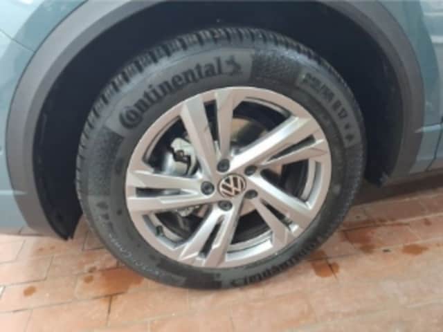 Volkswagen T-Roc 1.0 TSI Plus R-Line