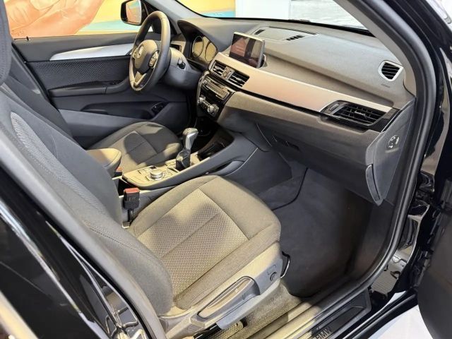 BMW X1 Advantage pakket xDrive