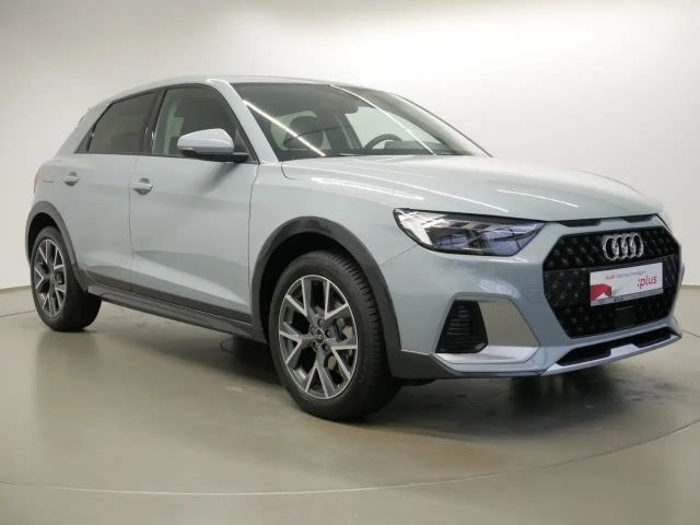 Audi A1 30 TFSI Allstreet