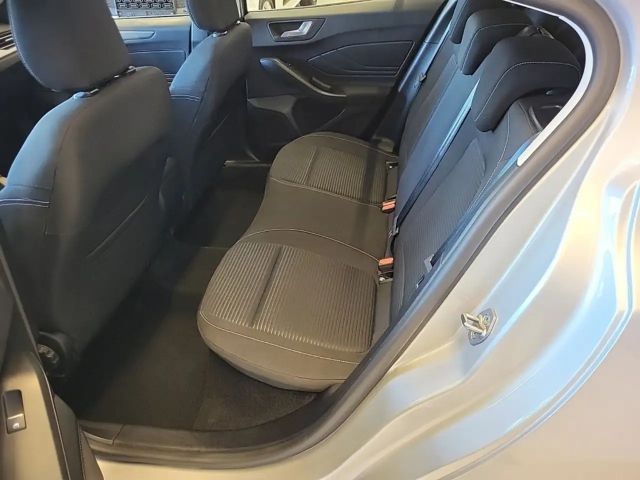 Ford Focus EcoBoost Titanium