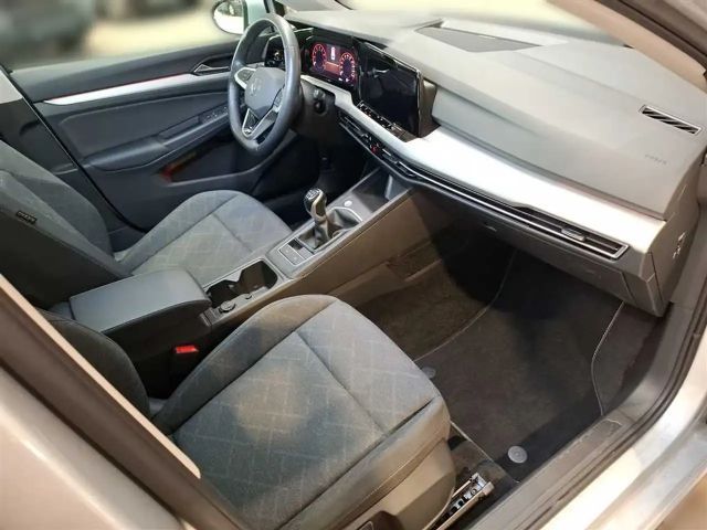 Volkswagen Golf 1.0 TSI Life