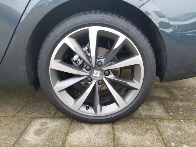 Seat Leon 1.5 eTSI FR-lijn Sportstourer