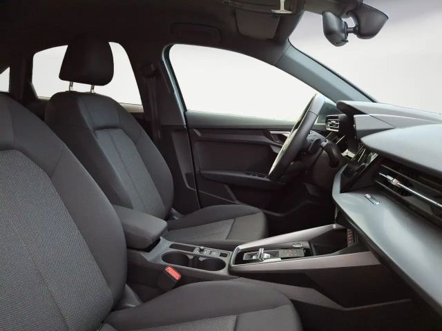 Audi A3 35 TFSI Sedan