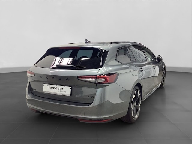 Skoda Superb 2.0 TDI 4x4 Combi Sportline