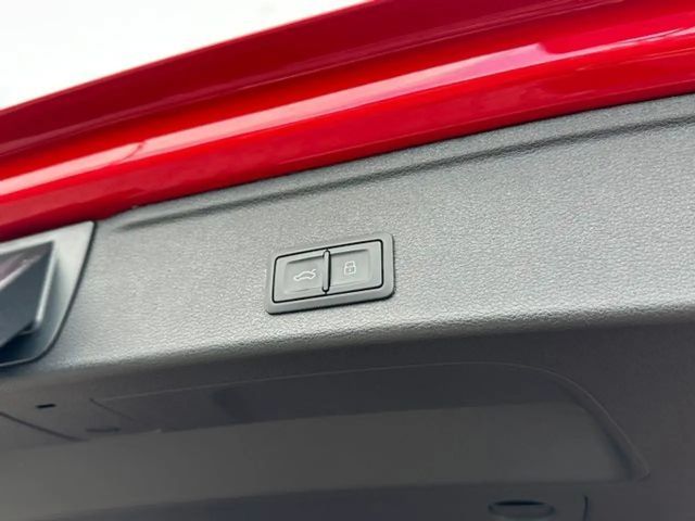 Audi A4 40 TFSI Avant Quattro