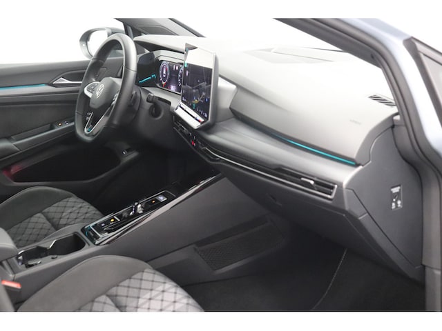 Volkswagen Golf 2.0 TDI DSG R-Line Variant