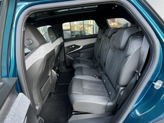 Peugeot 5008 PHEV 195 e-DCS7 Aut.