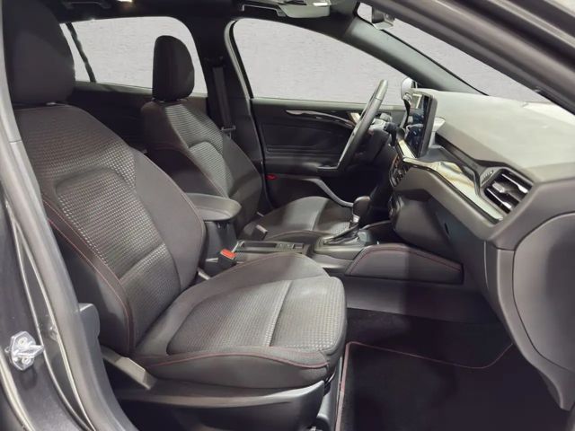 Ford Focus EcoBoost ST Line Wagon