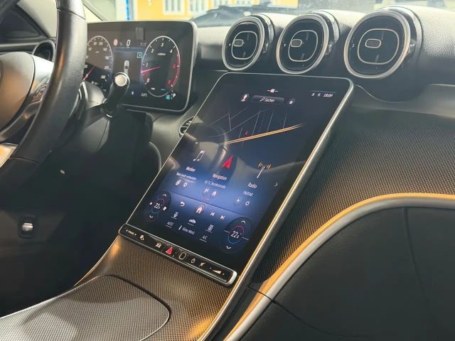 Mercedes-Benz C 200 AVANTGARDE C 200 d Sedan