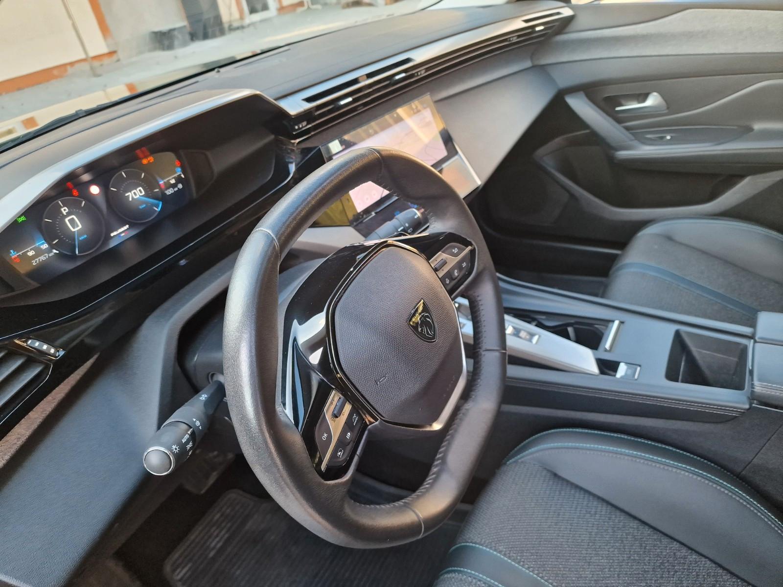 Peugeot 308 Allure Pack EAT8 PureTech