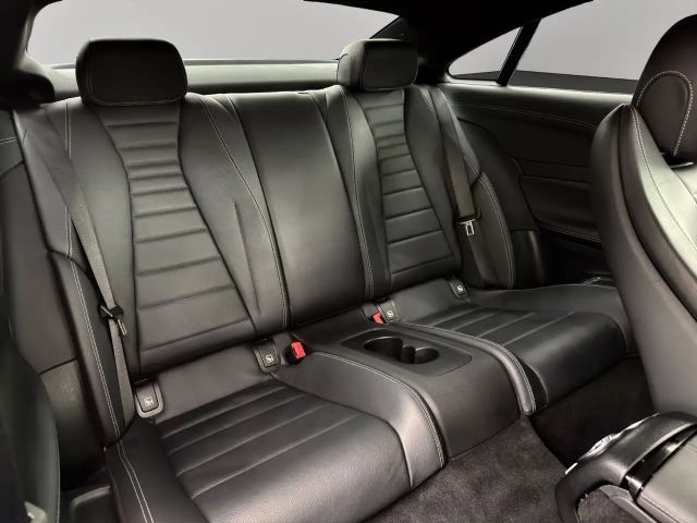 Mercedes-Benz E 450 4MATIC AMG Line Coupé