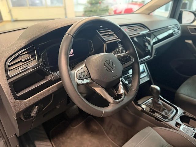 Volkswagen Touran DSG Highline R-Line