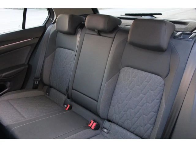 Volkswagen Golf 1.5 TSI Move