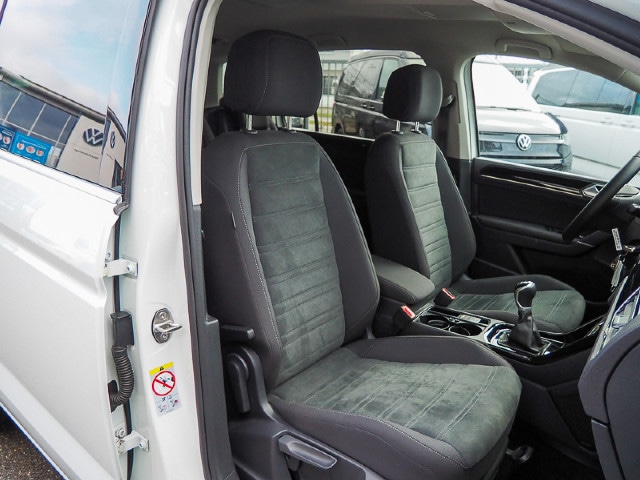 Volkswagen Touran 1.5 TSI Highline