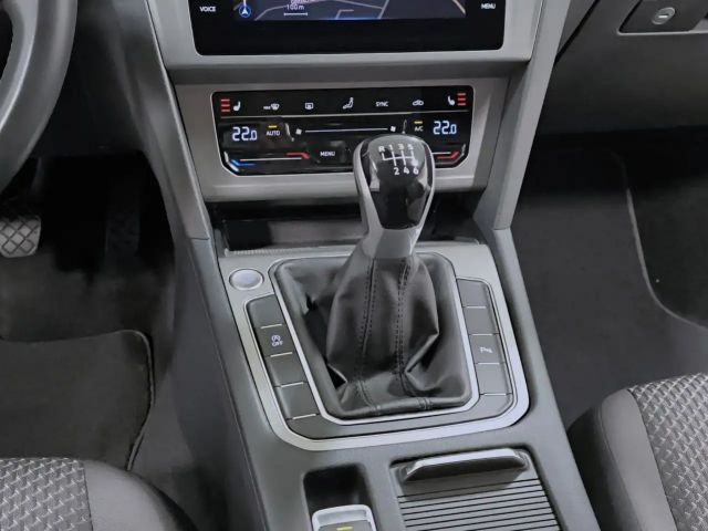 Volkswagen Passat 1.5 TSI Variant