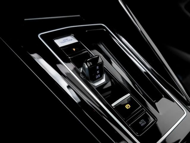 Volkswagen Golf 2.0 TSI DSG