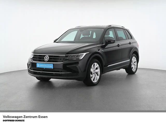 Volkswagen Tiguan Active TSI LED Navi R-Kamera Sitzhzg