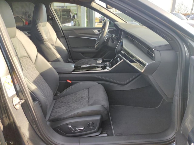 Audi S6 Avant Quattro