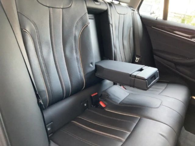 BMW 530 530e Touring