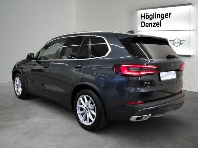 BMW X5 xDrive45e