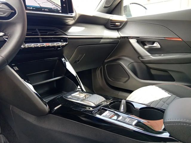 Peugeot E-2008 Active Pack