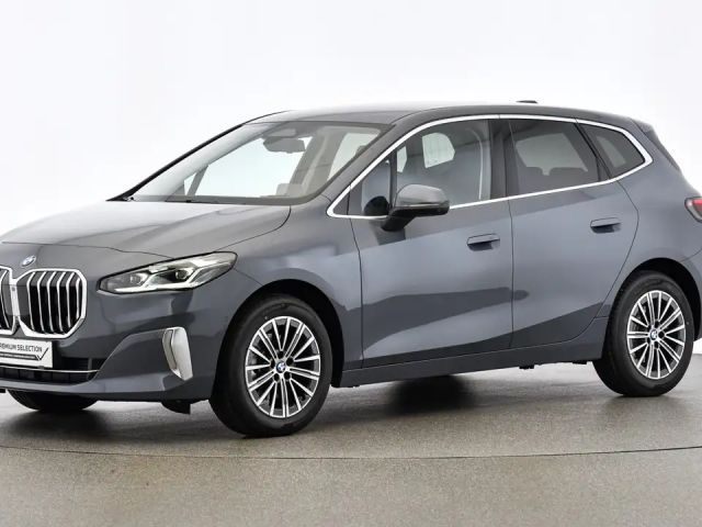 BMW 218 218d Active Tourer Luxury Line Sedan