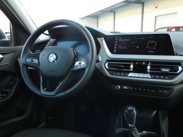 BMW 118 118i Advantage pakket Sedan