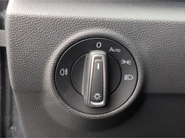 Volkswagen T-Roc GOAL TSI*ACC LED Navi digCockp SHZ VKZ-Erk