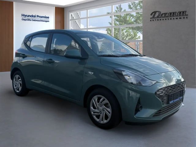 Hyundai i10 2WD Select