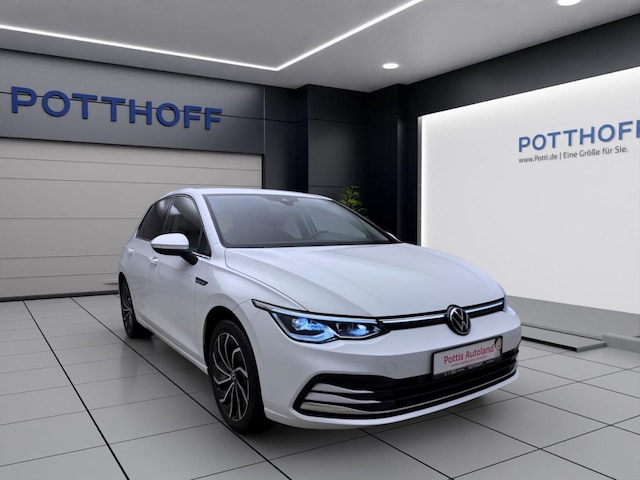 Volkswagen Golf 1.5 eTSI DSG Style