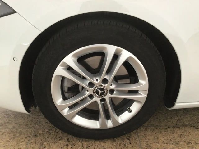 Mercedes-Benz A 220 4MATIC Progressive