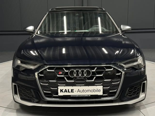 Audi S6 Avant Quattro