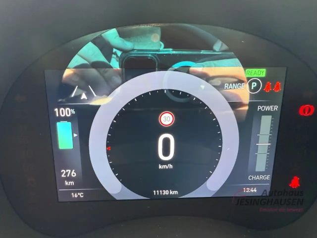 Fiat 500e +Klimaaut.+Tempomat+Spurhalte.+Schildererkennung