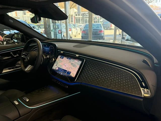 Mercedes-Benz E 220 AMG Line E 220 d Estate