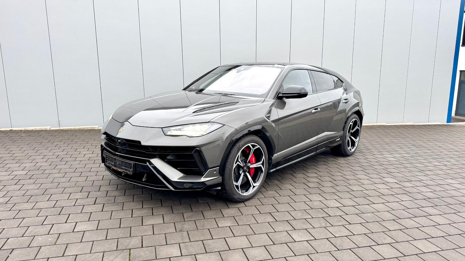 Lamborghini Urus S