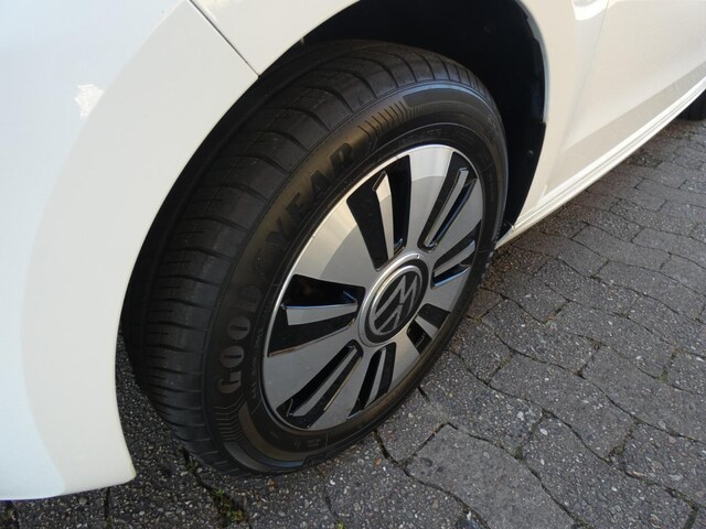 Volkswagen e-up! Plus Style