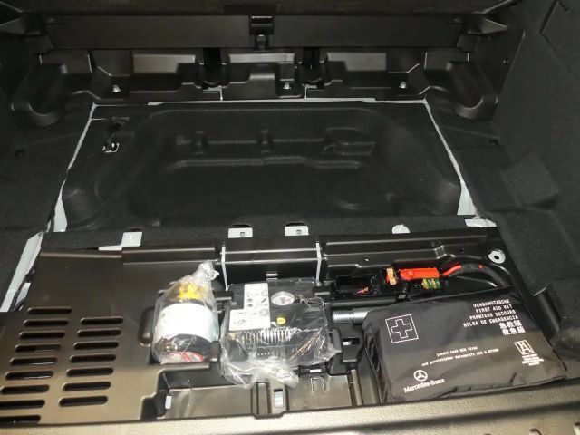 Mercedes-Benz GLB 200 Progressive