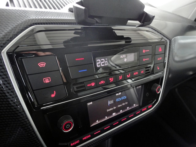 Volkswagen e-up! Move Move up!