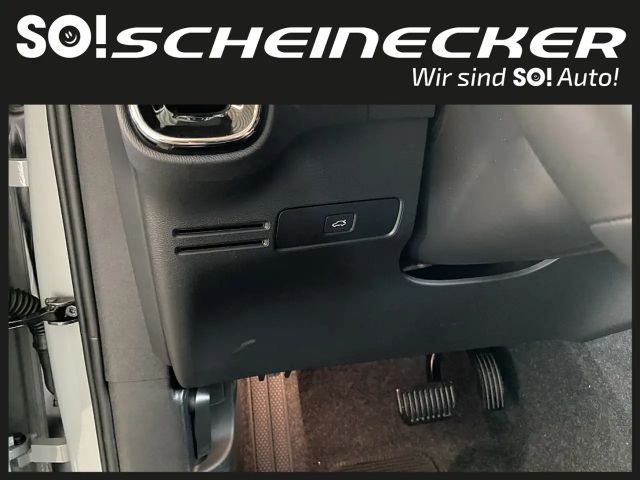 Volvo XC40 Plus Recharge Twin Engine