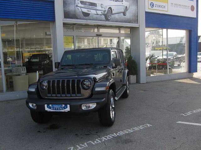 Jeep Wrangler Sahara