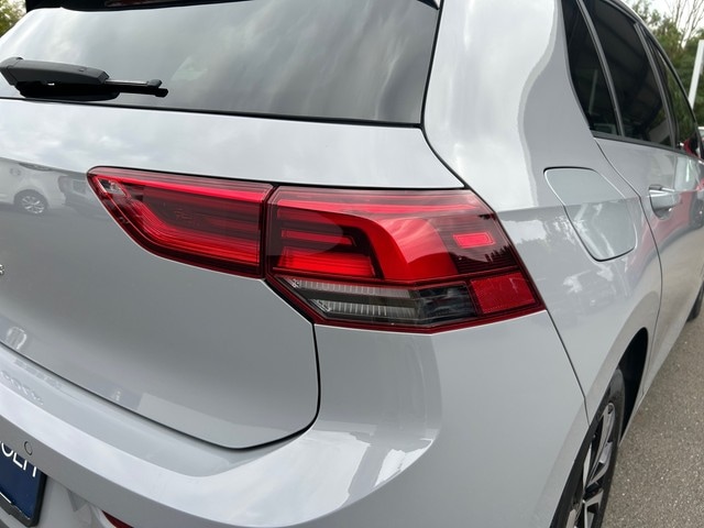 Volkswagen Golf Golf 1.5TSI Active NAVI+LED+APP-CONN+SITZHZ+++